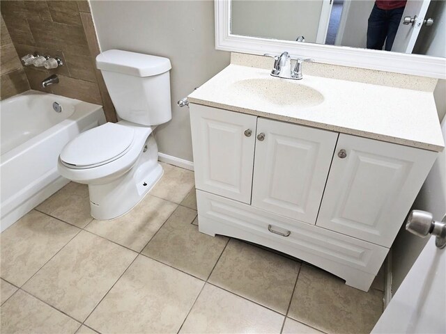 4093 Chapel Mill Bnd, Decatur, GA 30034 - bathroom featuring baseboards, toilet, tile patterned flooring, and vanity