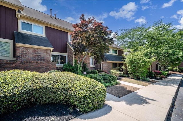31 Country Place Ct, Alpharetta, GA 30005 - view of front of property with brick siding