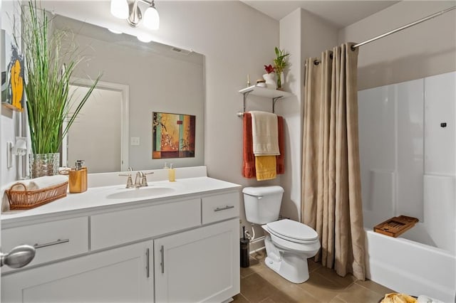 full bath with shower / tub combo with curtain, visible vents, toilet, vanity, and tile patterned flooring