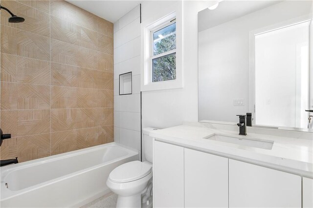 1247 Bridges Ave SW Unit B, Atlanta, GA 30310 - bathroom with vanity, toilet, and bathing tub / shower combination