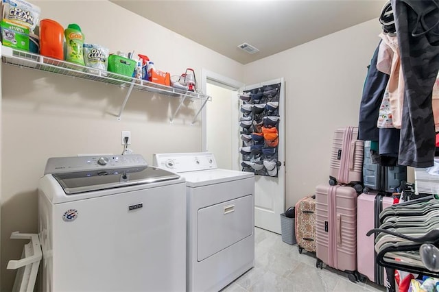 466 Sweet Apple Ln, Buford, GA 30518 - laundry area with washer and clothes dryer