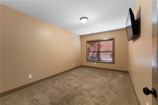 4 Bluff Ct, Cartersville, GA 30120 - unfurnished room featuring carpet floors and baseboards