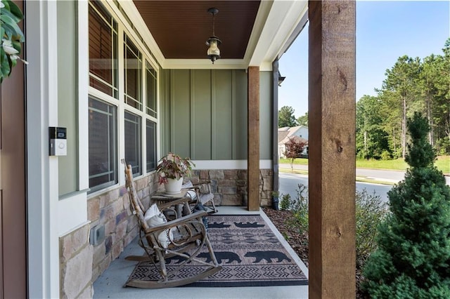 4 Bluff Ct, Cartersville, GA 30120 - view of porch