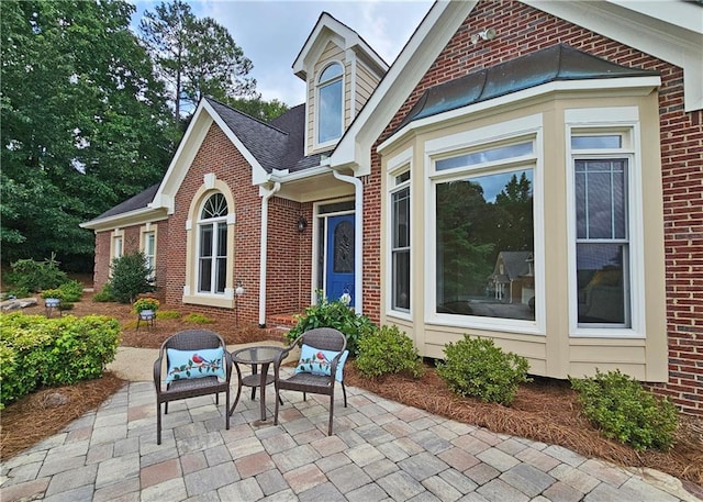 215 Settindown Ct, Roswell, GA 30075 - view of patio / terrace