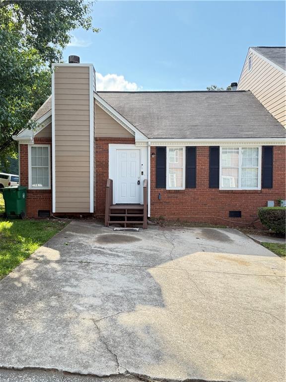 2115 Charter Ln, Lithonia, GA 30058 - ranch-style home featuring brick siding and crawl space