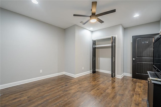 875 Soaring Cir, Marietta, GA 30062 - unfurnished bedroom featuring wood finished floors, recessed lighting, ceiling fan, and a closet