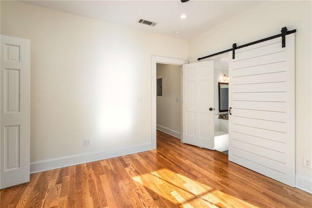 bathroom with vanity and ornamental molding