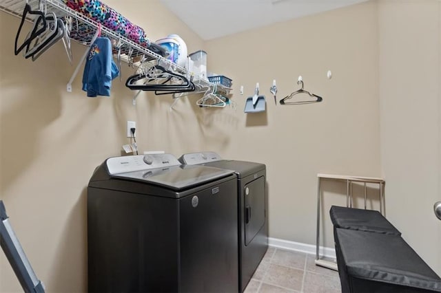 211 Parc Dr, Canton, GA 30114 - laundry area with independent washer and dryer and baseboards