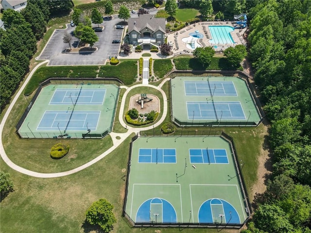 birds eye view of property