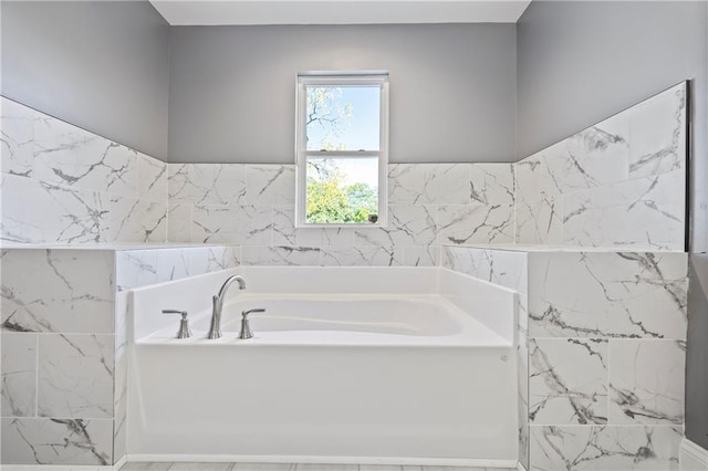 bathroom featuring a bathing tub