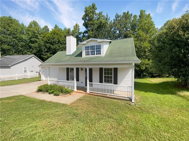 view of front of home with a front yard and a porch