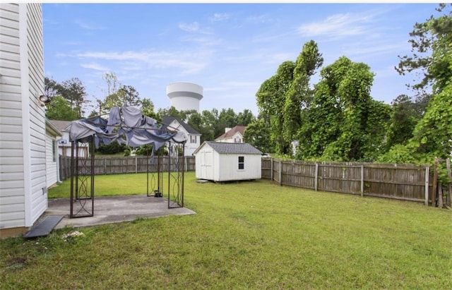 3971 Canebrake Ln, Douglasville, GA 30134 - view of yard featuring a patio area