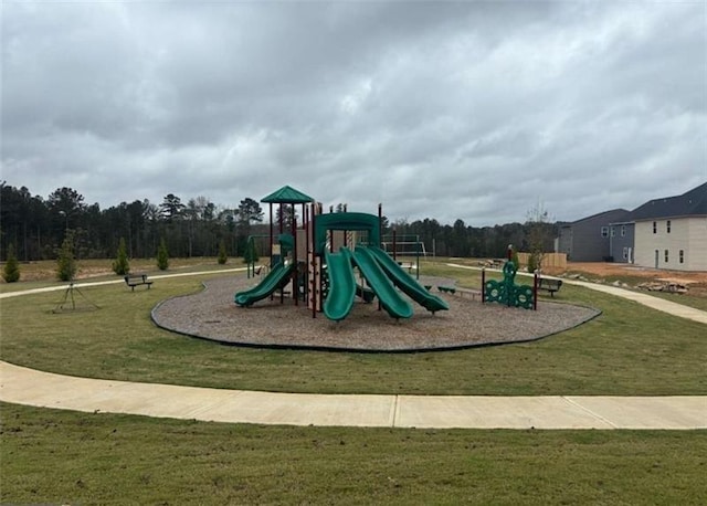 5320 Tolar Rd, South Fulton, GA 30213 - communal playground featuring a yard