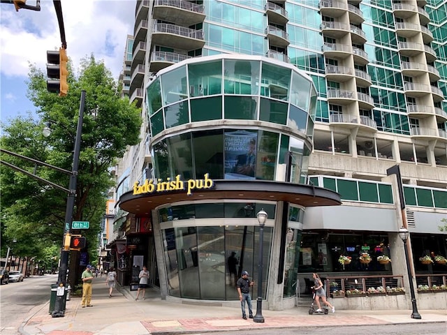 1080 Peachtree St NE Unit 1402, Atlanta, GA 30309 - view of apartment building / complex