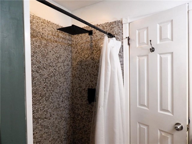 bathroom featuring walk in shower