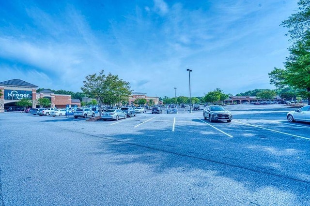 212 Brittany Ct, Duluth, GA 30096 - view of uncovered parking lot