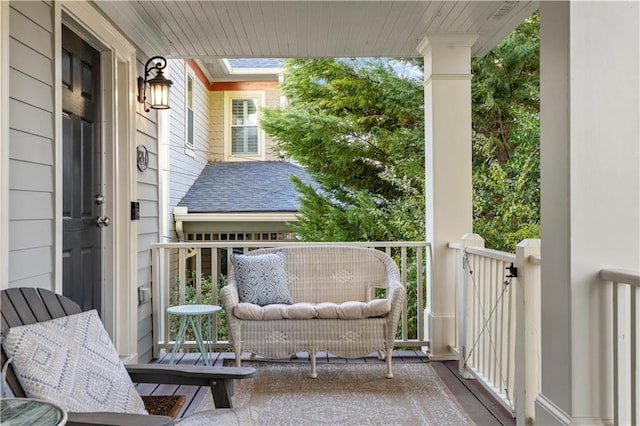 balcony with a porch