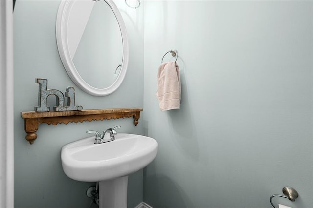 240 Daisy Cir, Mcdonough, GA 30252 - view of bathroom