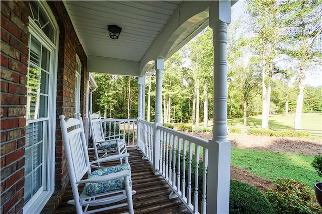 view of patio / terrace featuring covered porch