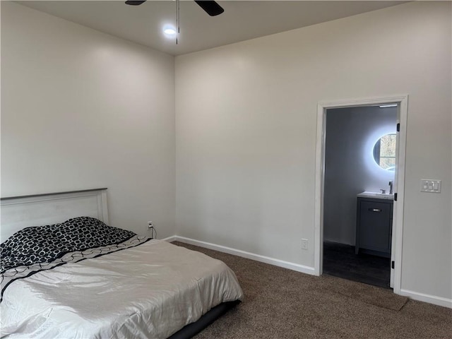 bedroom featuring baseboards and carpet flooring