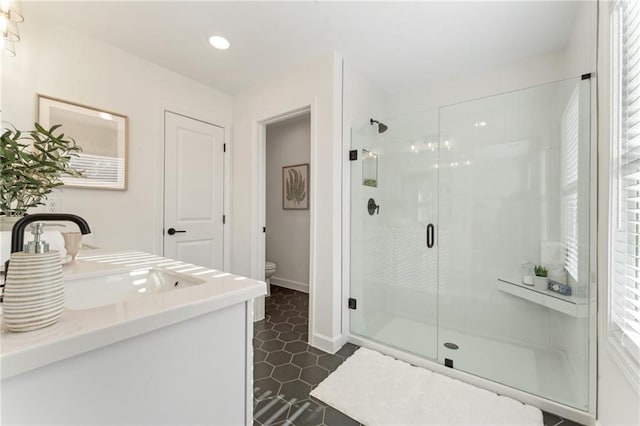 432 Carrera Ln, Acworth, GA 30102 - bathroom featuring recessed lighting, baseboards, a shower stall, and toilet