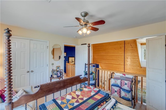 bedroom featuring a closet and ceiling fan