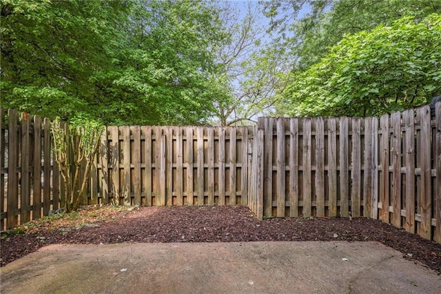 2117 Bucktrout Pl, Dunwoody, GA 30338 - view of fenced backyard
