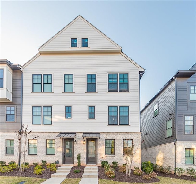 6569 Beacon Dr, Sandy Springs, GA 30328 - multi unit property with brick siding