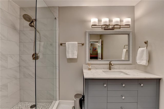 1595 Northcliff Trce, Roswell, GA 30076 - full bath featuring tiled shower, vanity, and baseboards