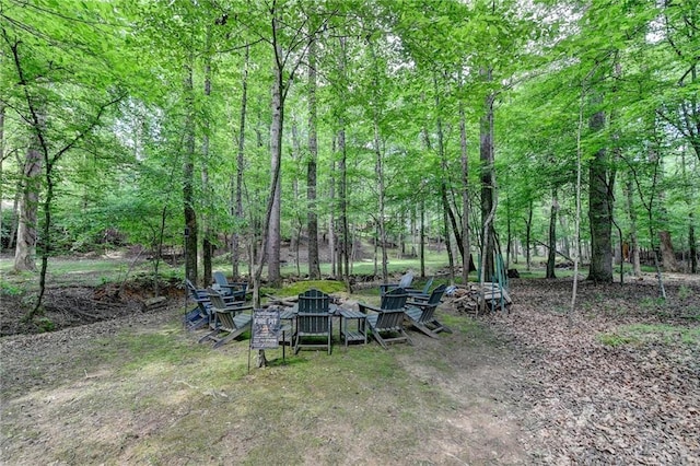 1595 Northcliff Trce, Roswell, GA 30076 - view of yard