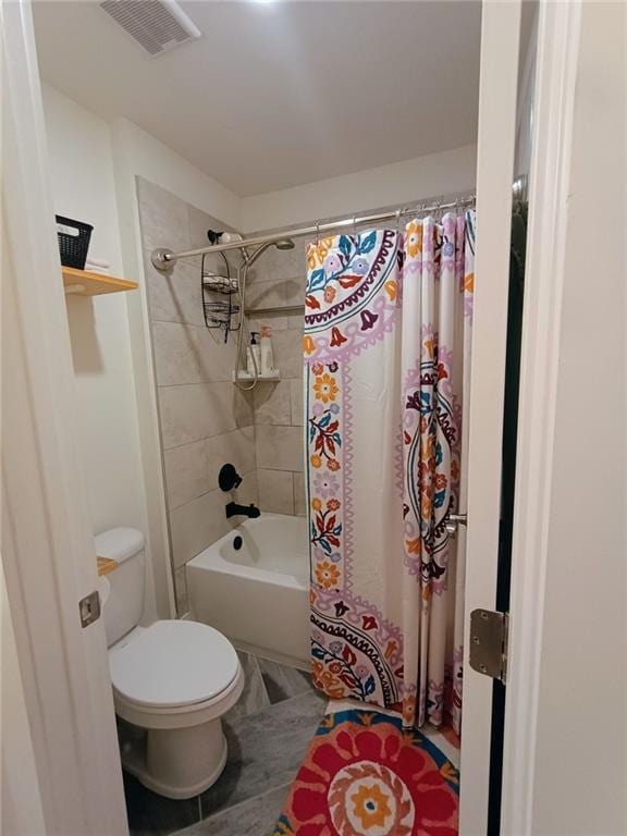336 White Oak Way, Monroe, GA 30655 - full bath with toilet and shower / bath combo with shower curtain