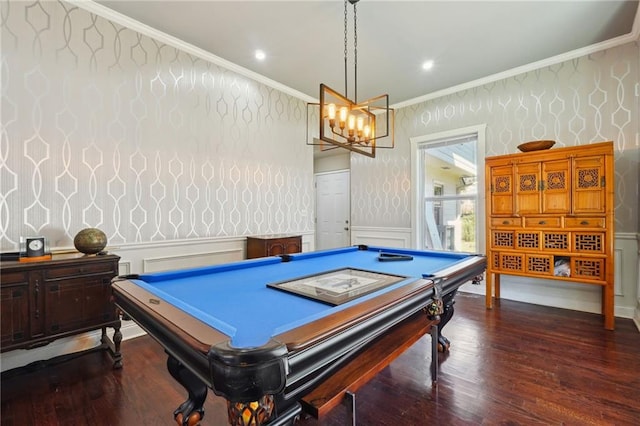 playroom with dark wood-type flooring, pool table, and crown molding