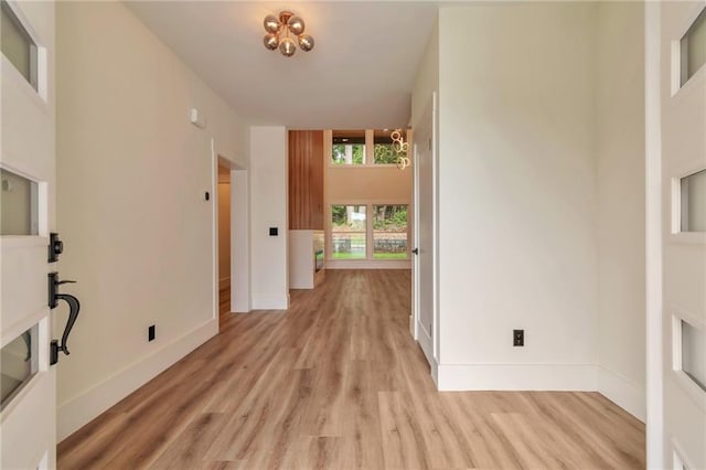 2808 S Arbor Dr, Gainesville, GA 30507 - foyer entrance with light wood-style flooring and baseboards