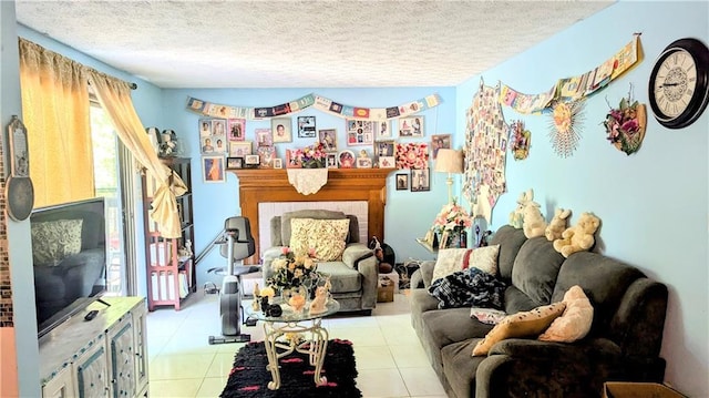 4256 Village Square Ln, Stone Mountain, GA 30083 - living area with a textured ceiling and tile patterned flooring