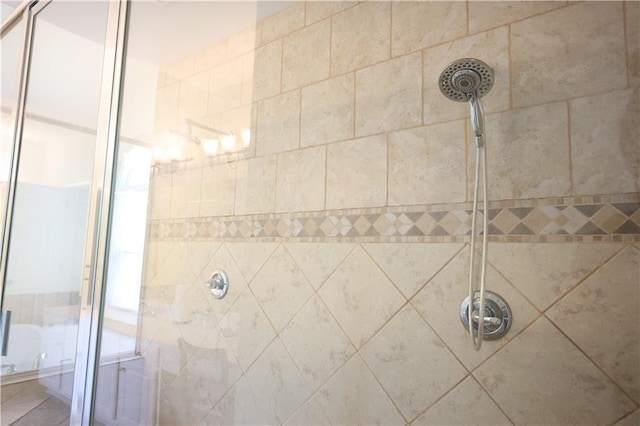 5452 Old Dalton Rd NE, Calhoun, GA 30701 - bathroom featuring a stall shower