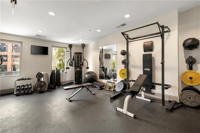 905 Juniper St NE Unit 805, Atlanta, GA 30309 - workout room featuring recessed lighting