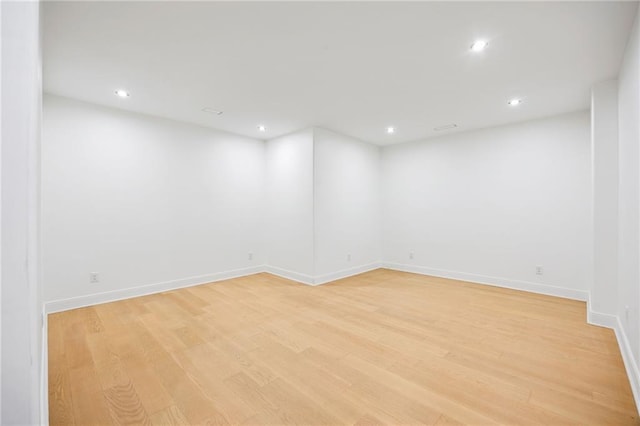 15154 Hopewell Rd, Alpharetta, GA 30004 - empty room featuring light wood-type flooring, recessed lighting, and baseboards