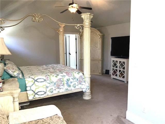 bedroom featuring carpet floors