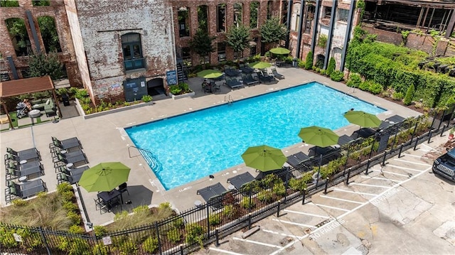 170 Boulevard Se E120, Atlanta, GA 30312 - community pool with a patio area