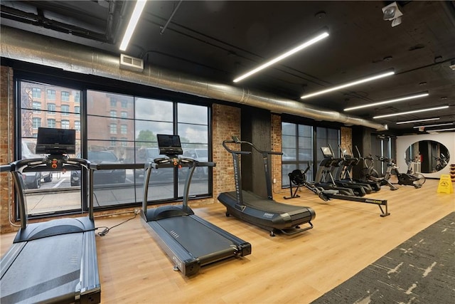 170 Boulevard Se E120, Atlanta, GA 30312 - exercise room with wood finished floors