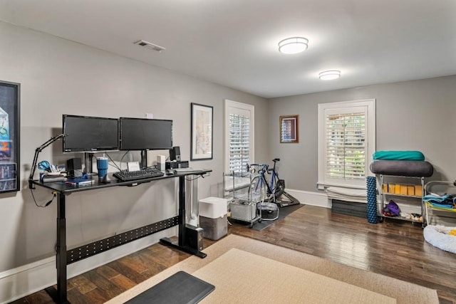 970 N Ormewood Park Dr SE, Atlanta, GA 30316 - office area featuring wood finished floors and baseboards
