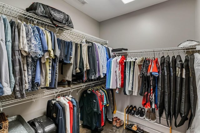 970 N Ormewood Park Dr SE, Atlanta, GA 30316 - walk in closet featuring wood finished floors