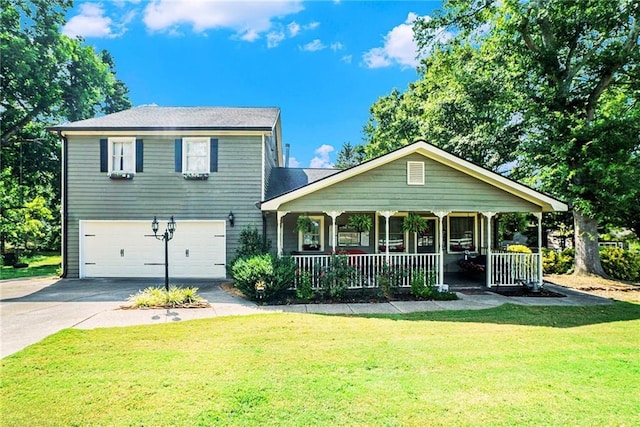 view of front of property featuring an attached garage, aphalt driveway, a porch, and a front yard