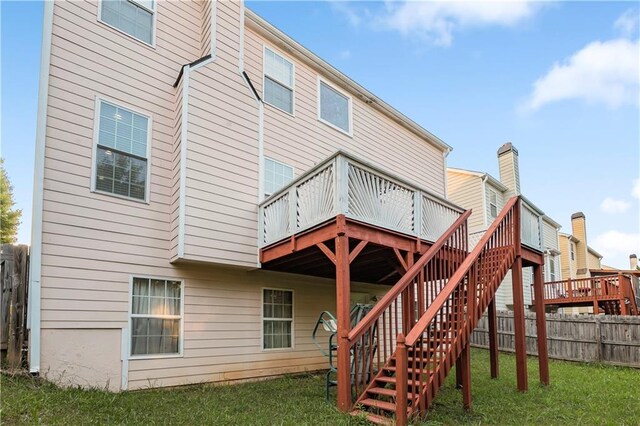 3460 Drayton Manor Run, Lawrenceville, GA 30046 - hall with light colored carpet, a chandelier, baseboards, and an upstairs landing