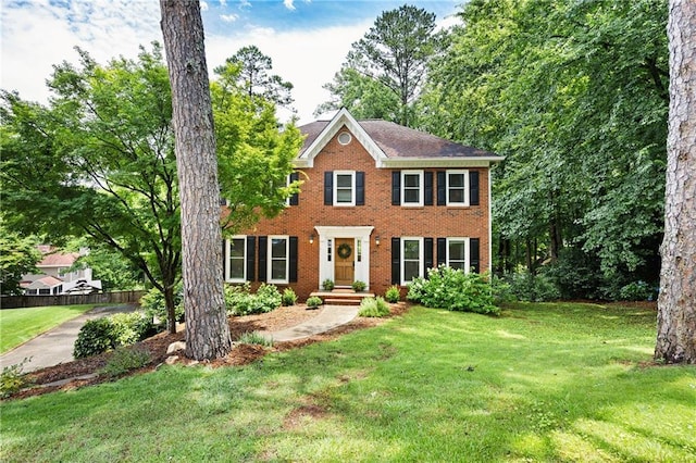 4522 Reva Ct NE, Marietta, GA 30066 - colonial-style house with a front lawn and brick siding