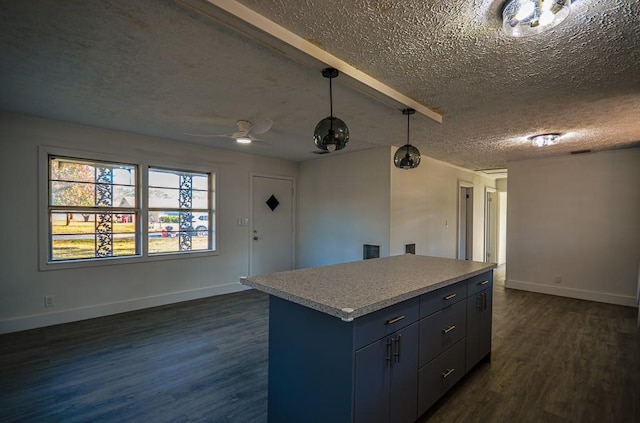 36 Strozier St, Helena, GA 31055