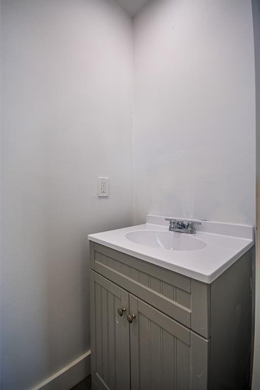 36 Strozier St, Helena, GA 31055