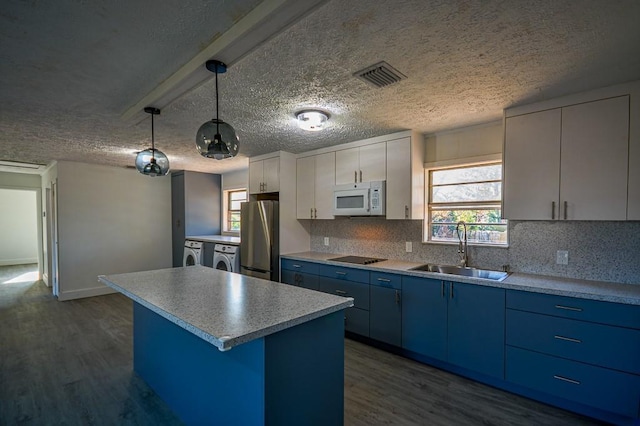 36 Strozier St, Helena, GA 31055