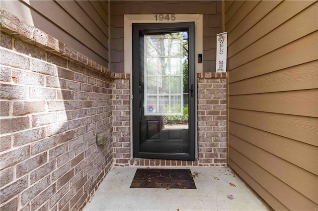 view of property entrance