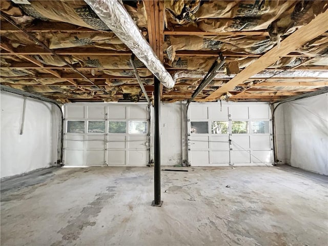 3811 Reynolds Rd, Douglasville, GA 30135 - view of garage
